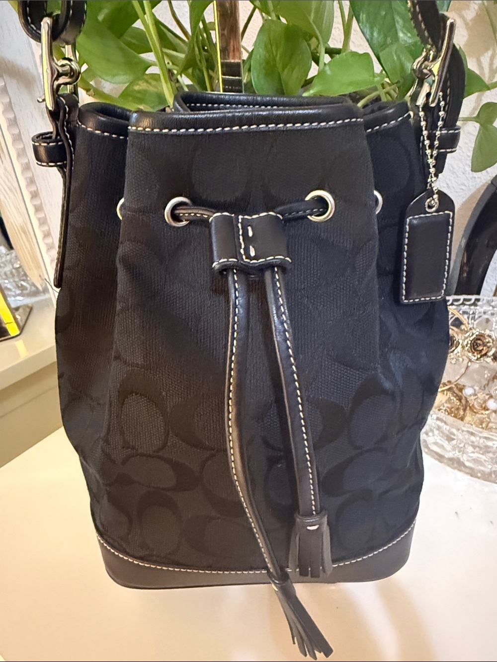 Vintage Coach Black Signature in canvas Jacquard  Bucket Bag - Picture 2 of 16